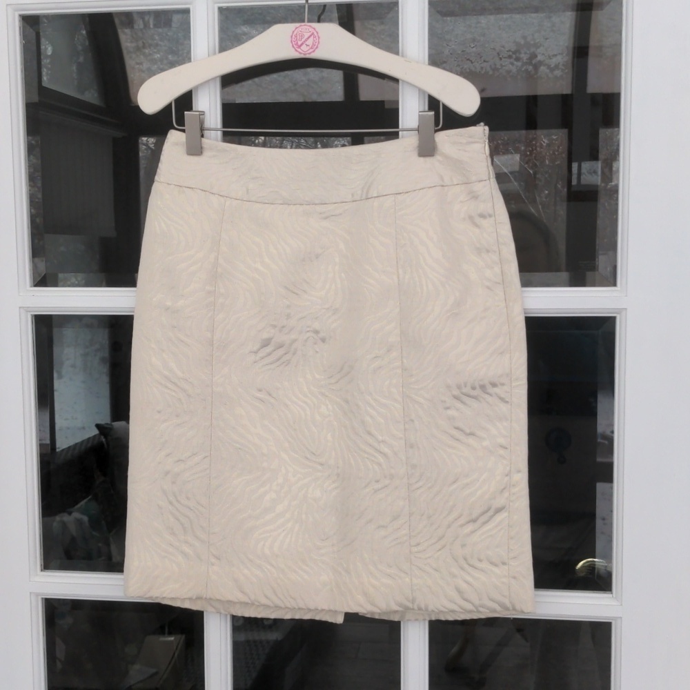 Loft Cream Gold Shimmer‎ Pencil Skirt Size 4